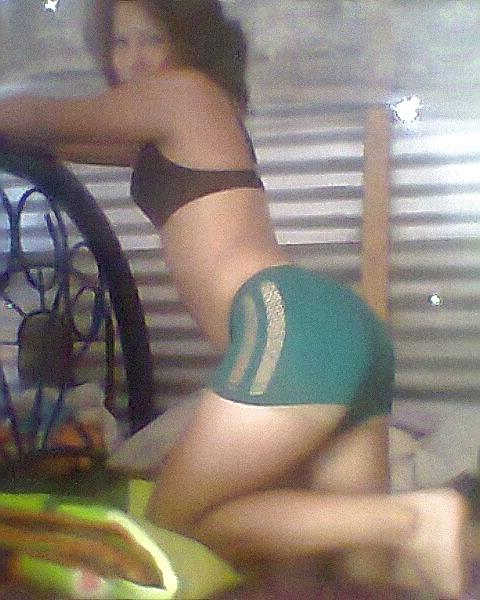 25P Bella Travesti jovencita