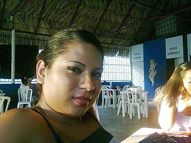 25P Bella Travesti jovencita
