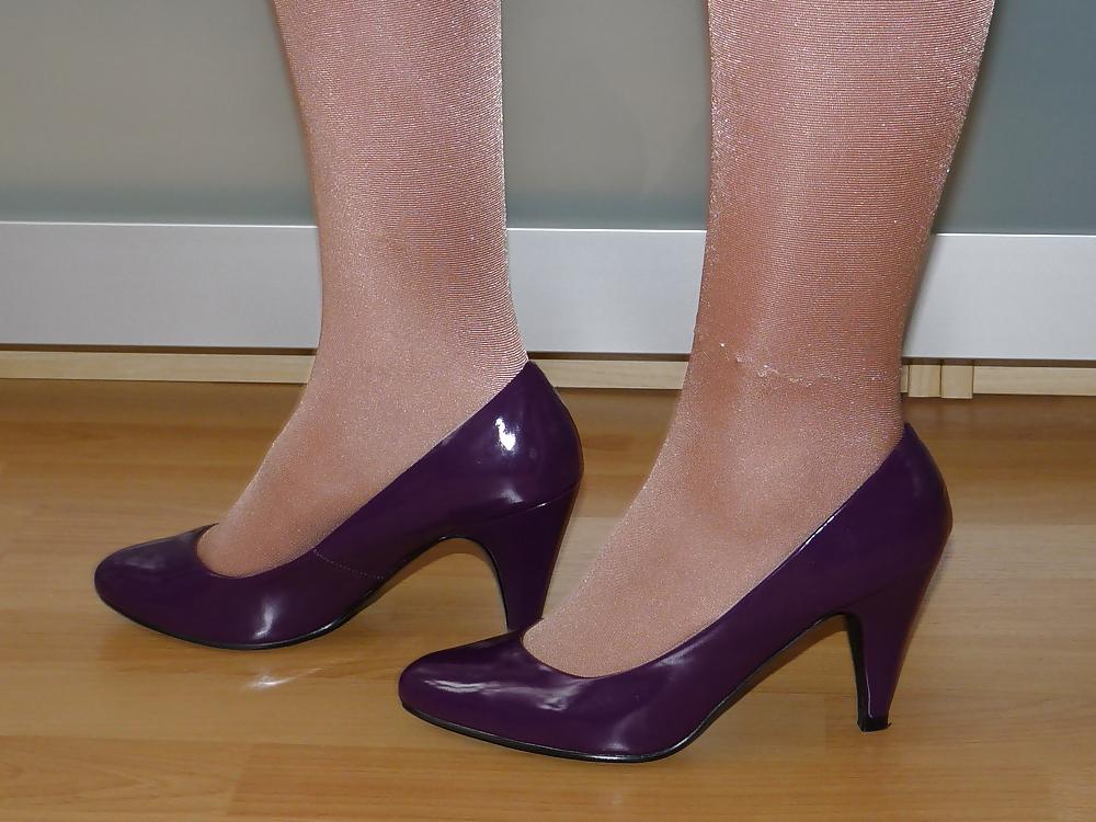 6P Wifes purple heels shoes sexy shiny pantyhose