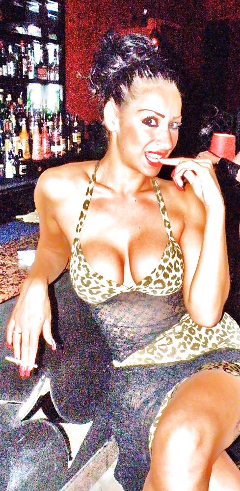 25P Martina Gold-Perfect Busty Diva