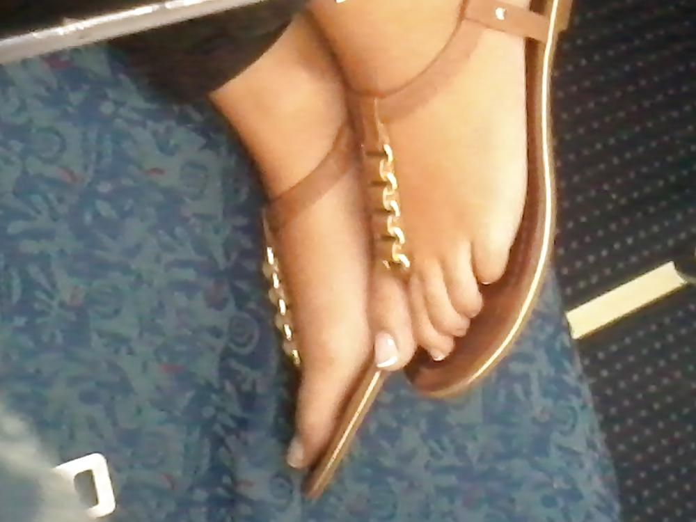 20P Arab hot feet yumy toes