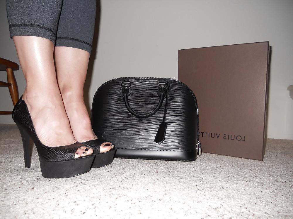 8P Misshotwife - Green Toe Nails, New Shoes, and Cum