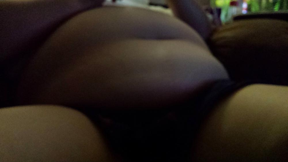 8P Rubbing her growing belly