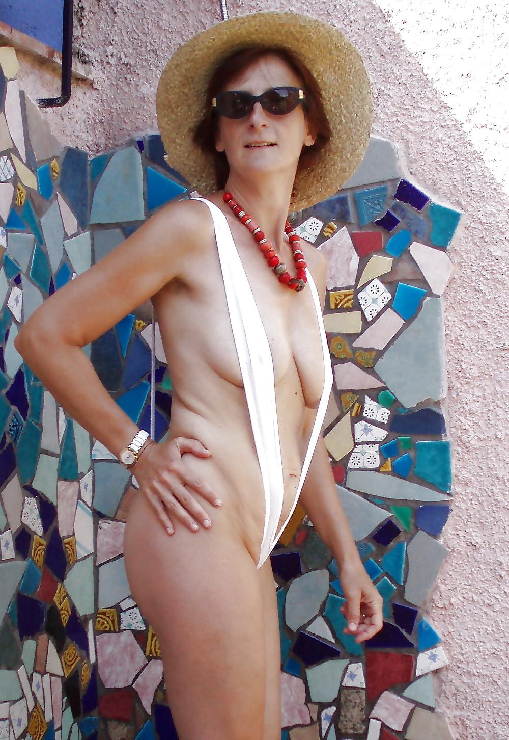 25P Hot Mom - Fickbar Und Zeigegeil 3