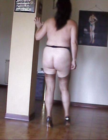 25P Completely naked only in stockings for you!!!