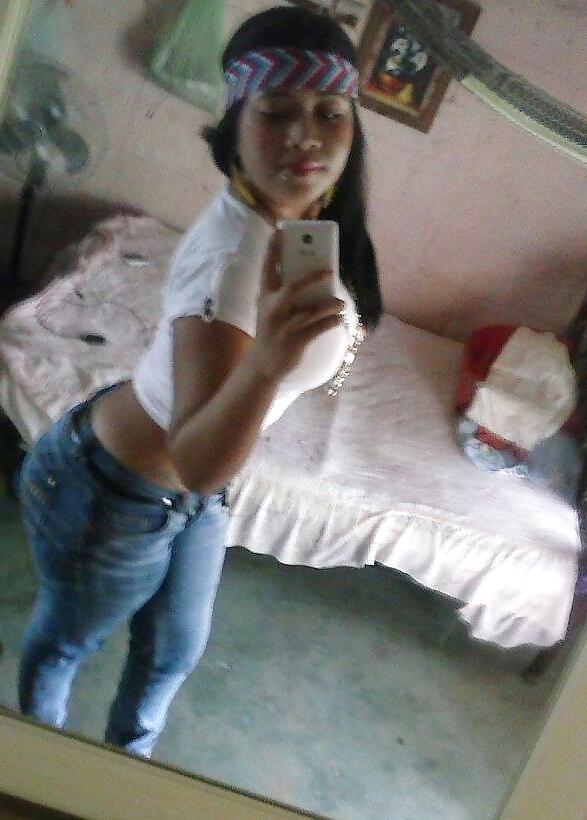 9P Una chica del facebook