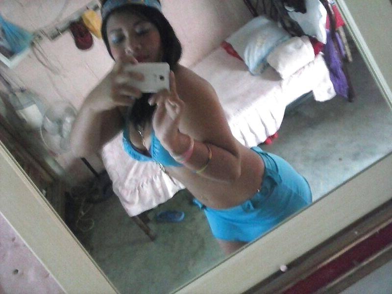 9P Una chica del facebook