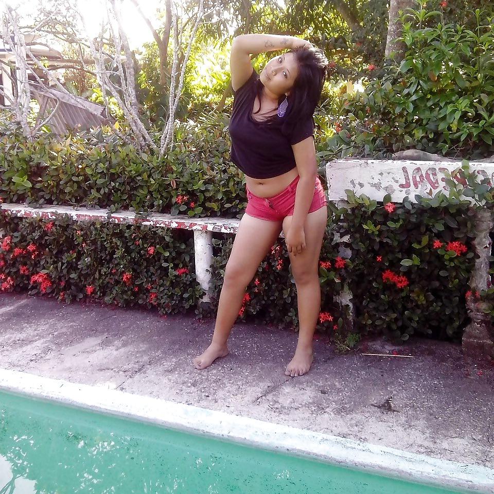 9P Una chica del facebook