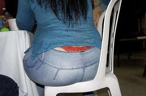 25P Mostrando el Hilo dental