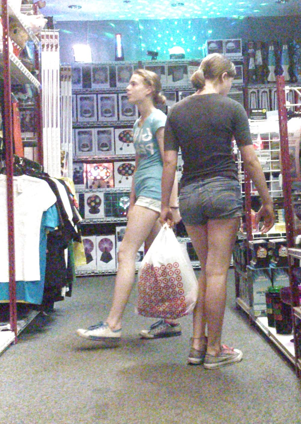 18P Various voyeur in a mall and outside..