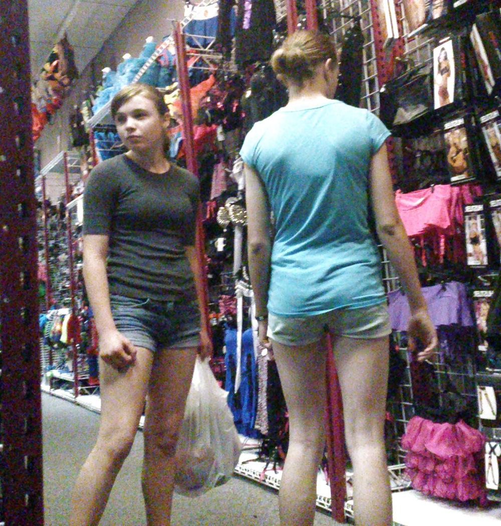 18P Various voyeur in a mall and outside..