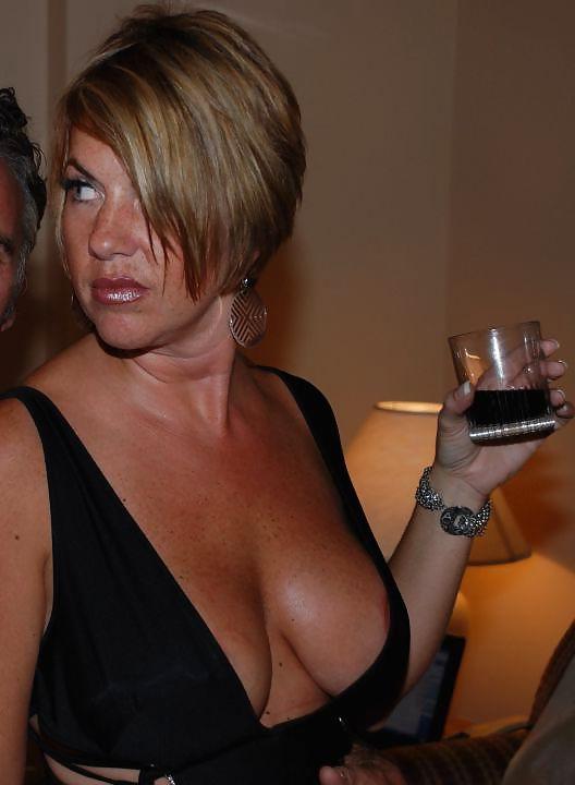 14P Naughty cougar