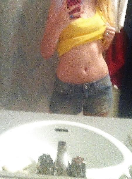 14P Cum on her belly