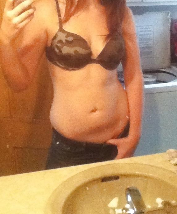 14P Cum on her belly