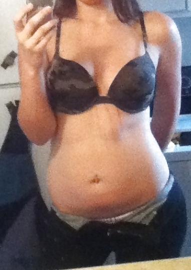 14P Cum on her belly