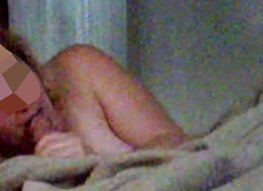 8P Cock sucking milk on hidden cam
