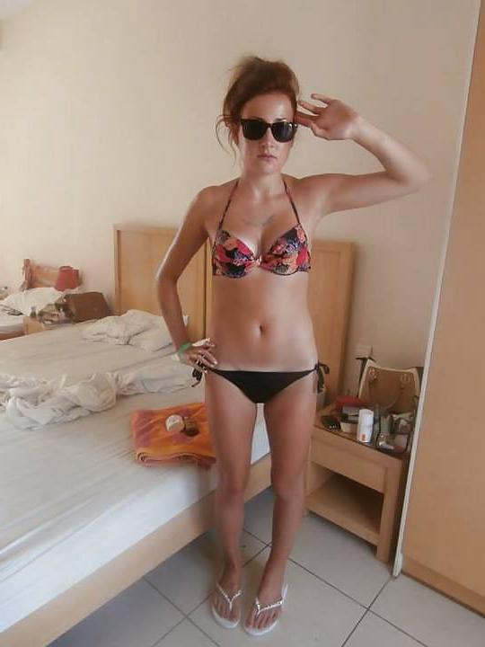 25P New horny teen sluts from facebook - HAIRY OR SHAVED ?