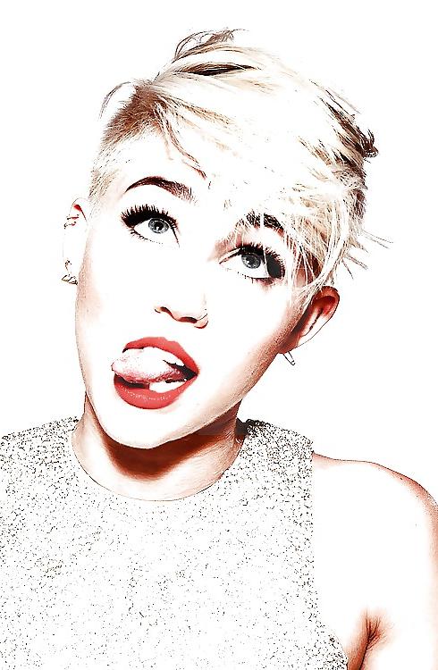 25P Miley Cyrus - Talentless Fuck Toy