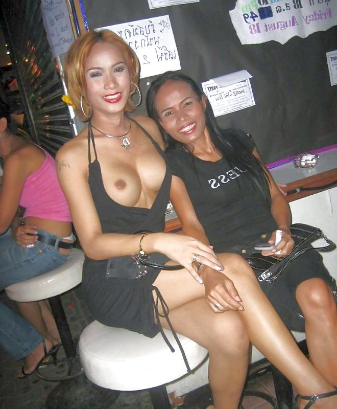 25P A couple of Pattaya Ladyboys