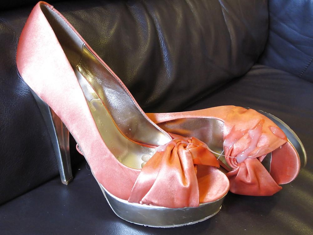 15P Orange & Gold High Heel Shoes Cummed III