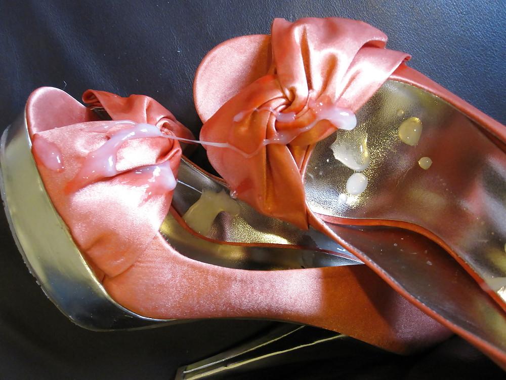 15P Orange & Gold High Heel Shoes Cummed III