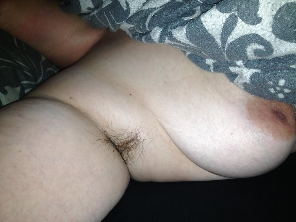 11P Wifes tits and hairy armpits exposed