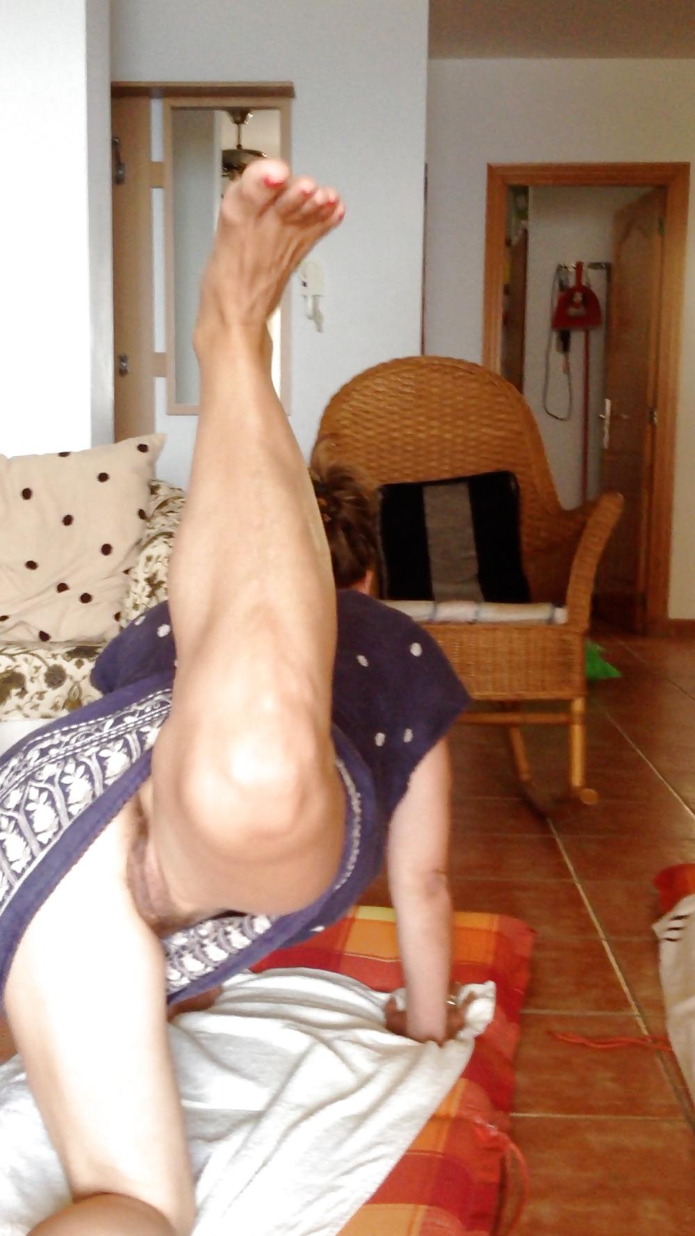 11P Stills from video: Exercise without panties