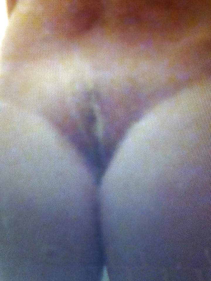 7P MILF spy hidden shower fingering