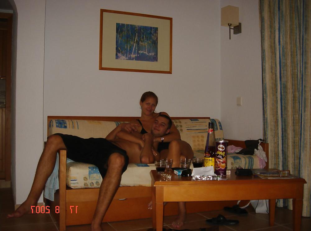 25P Couple on Vacation