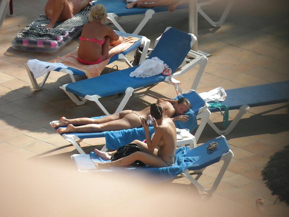 25P Hotel pool