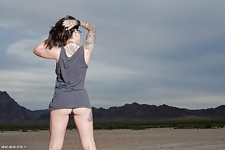 21P Olivia Black (Pawn Stars TV Show)