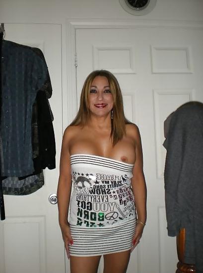19P Gorgeous latina cougar