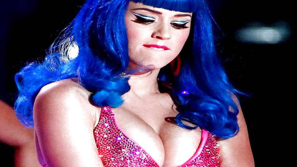 15P Let's Cum All Over Katy Perry's Big Tits