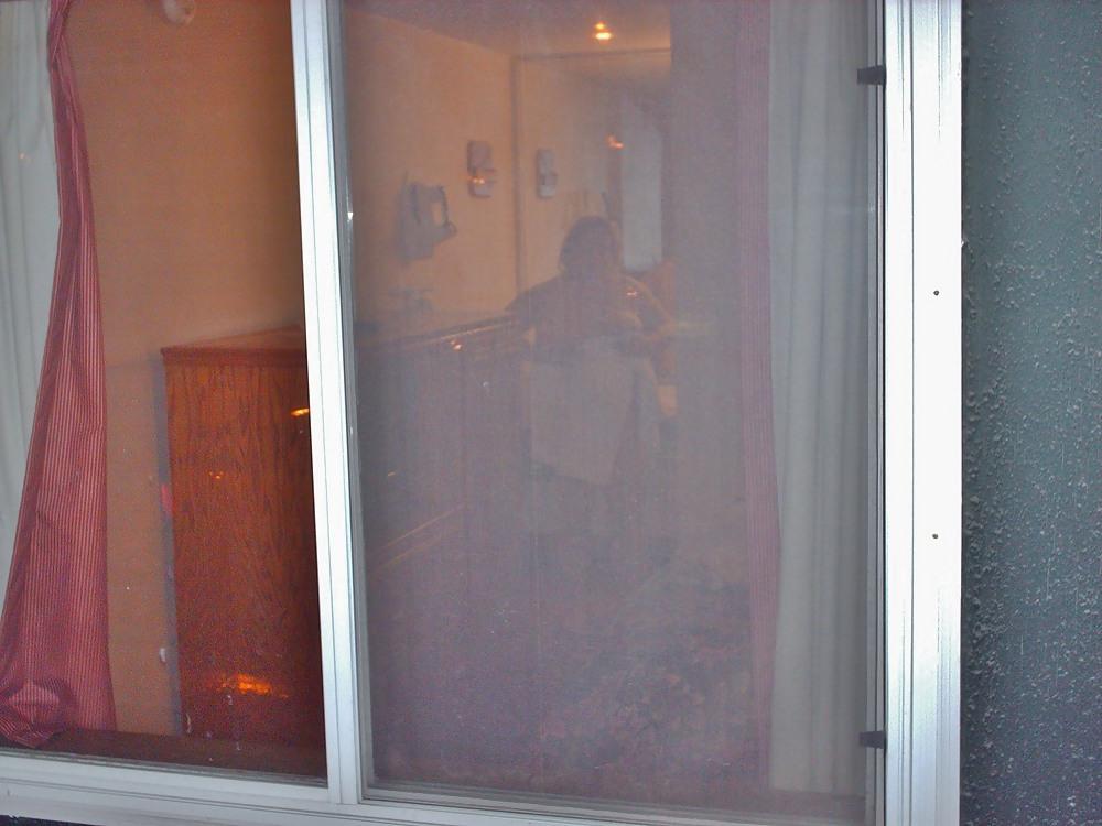 6P Hotel voyeur