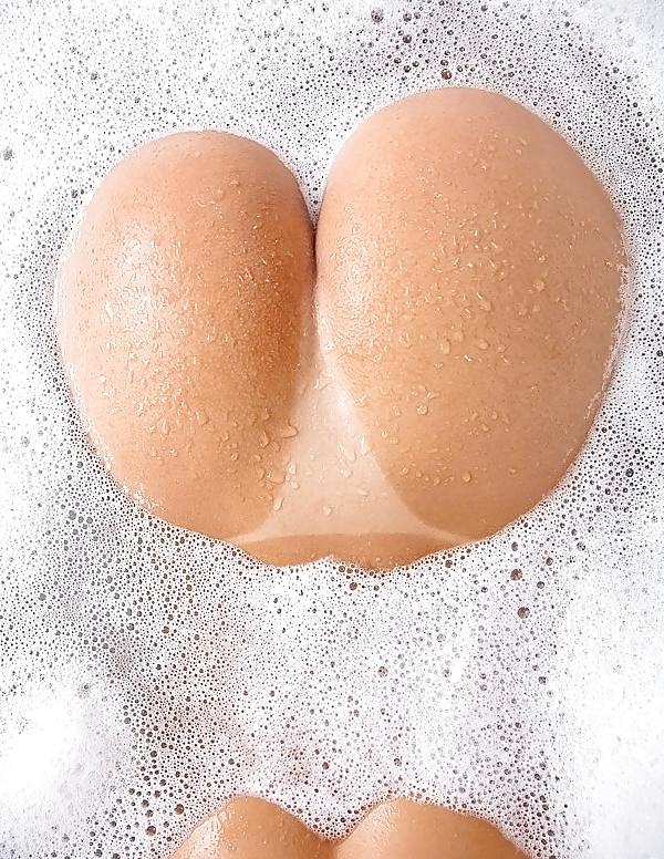 25P Game: Guess the booty