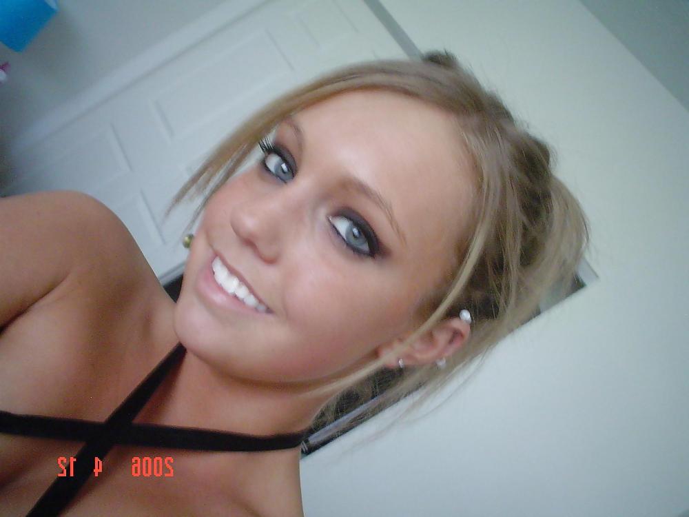 25P HOMEMADE SLUTS - Sabrina