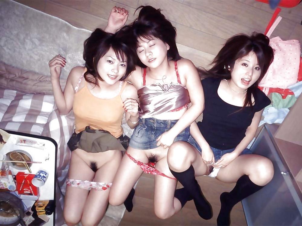 25P (TTL) just hanging out.....13