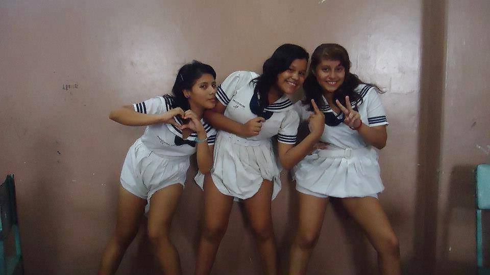 19P Otra mas de colegialas