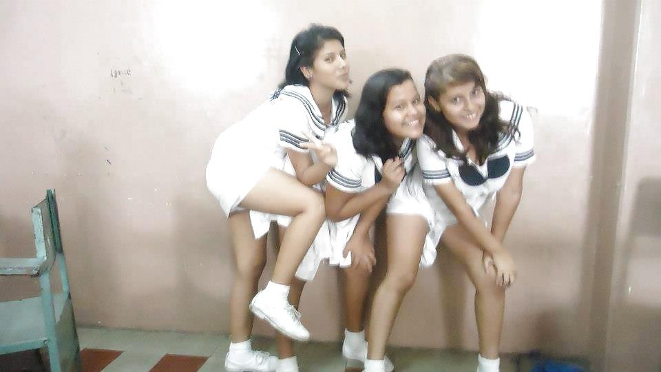 19P Otra mas de colegialas