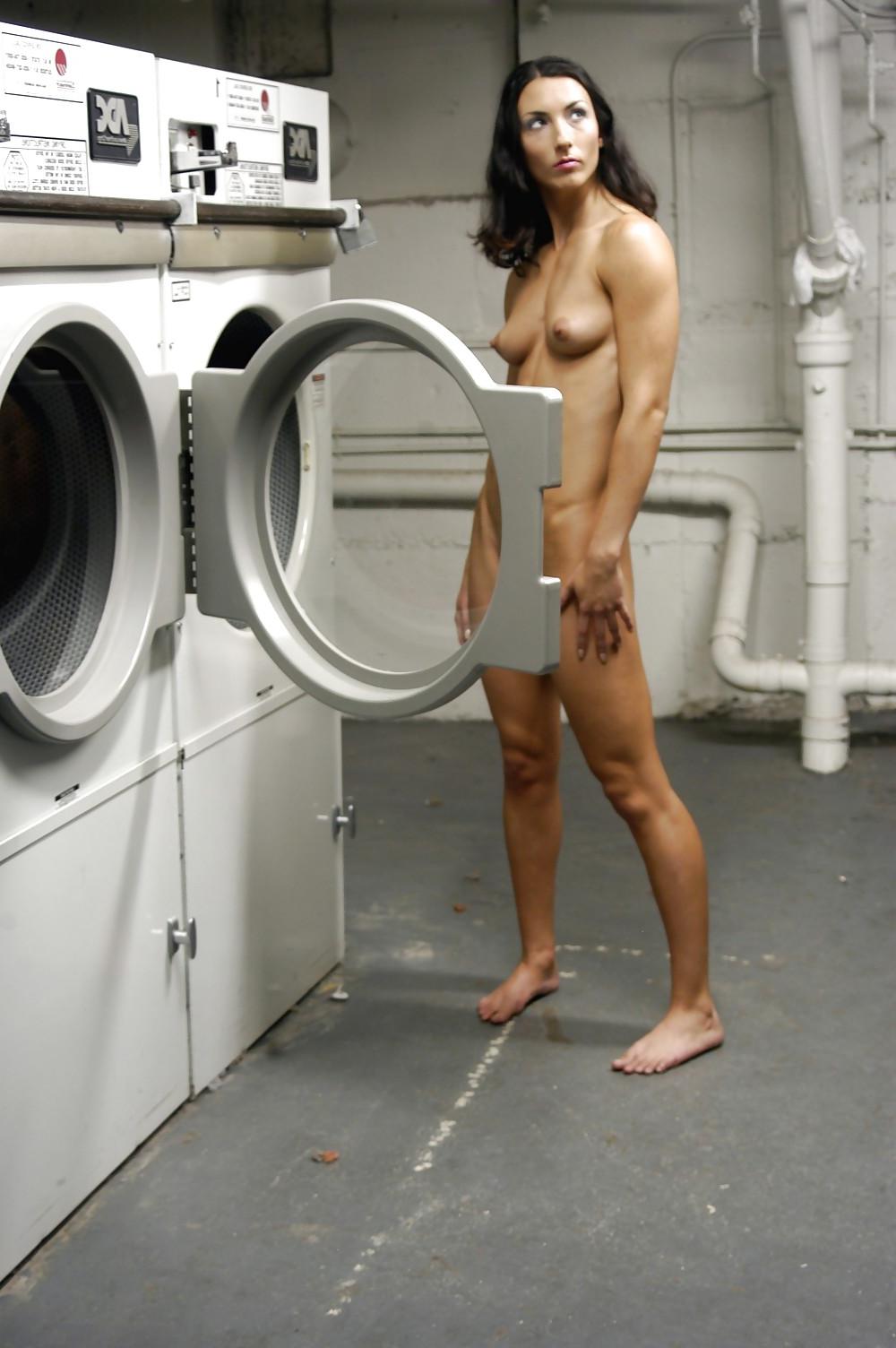 25P Laundry Day