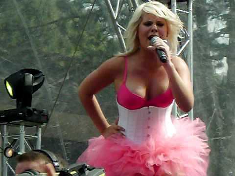 25P Belgian celebs
