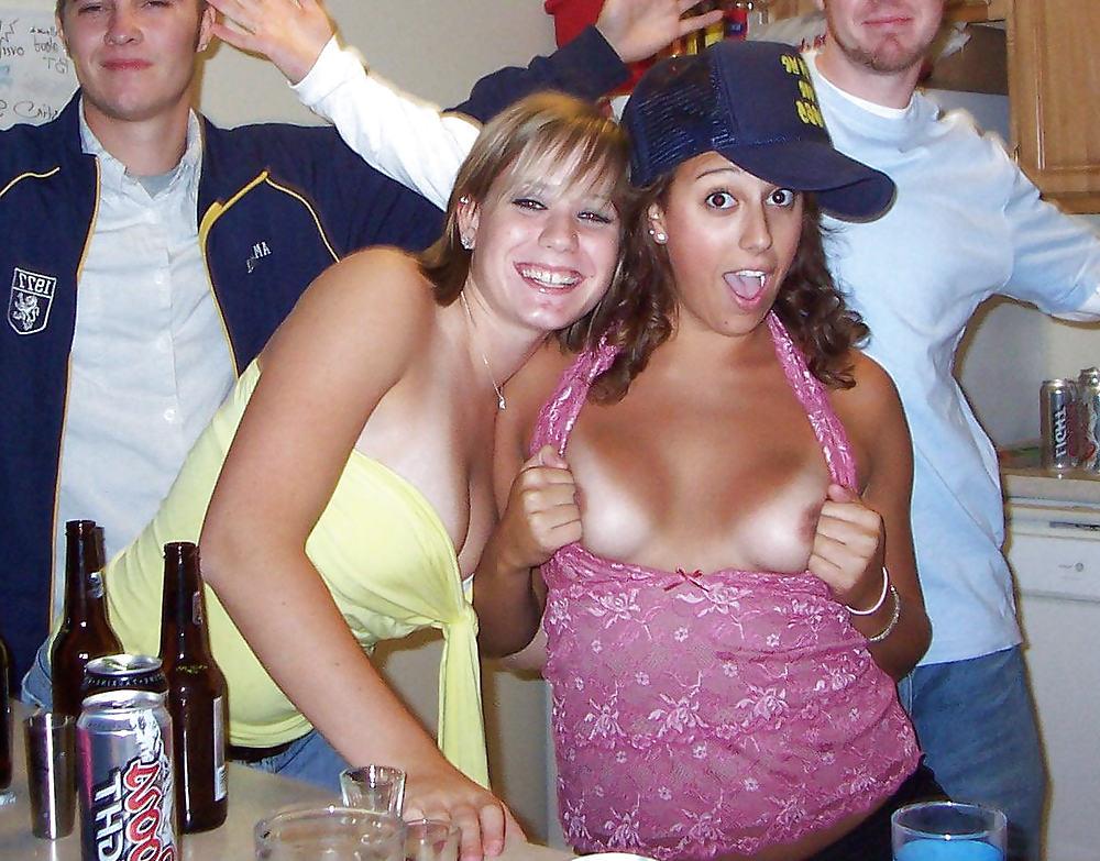 25P Show Your Tits 114