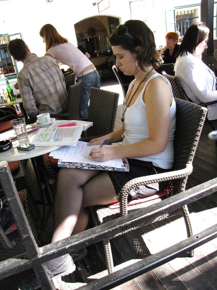 16P Pantyhose on Street