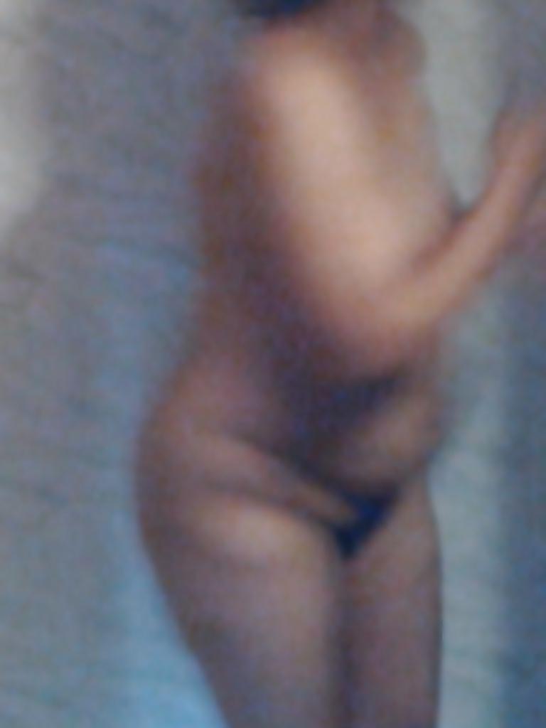 25P Sexy n Voluptuous Indian housewife