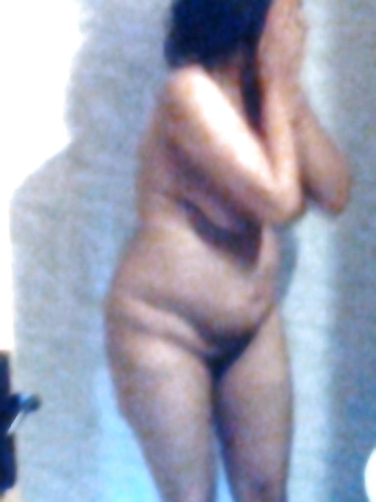 25P Sexy n Voluptuous Indian housewife