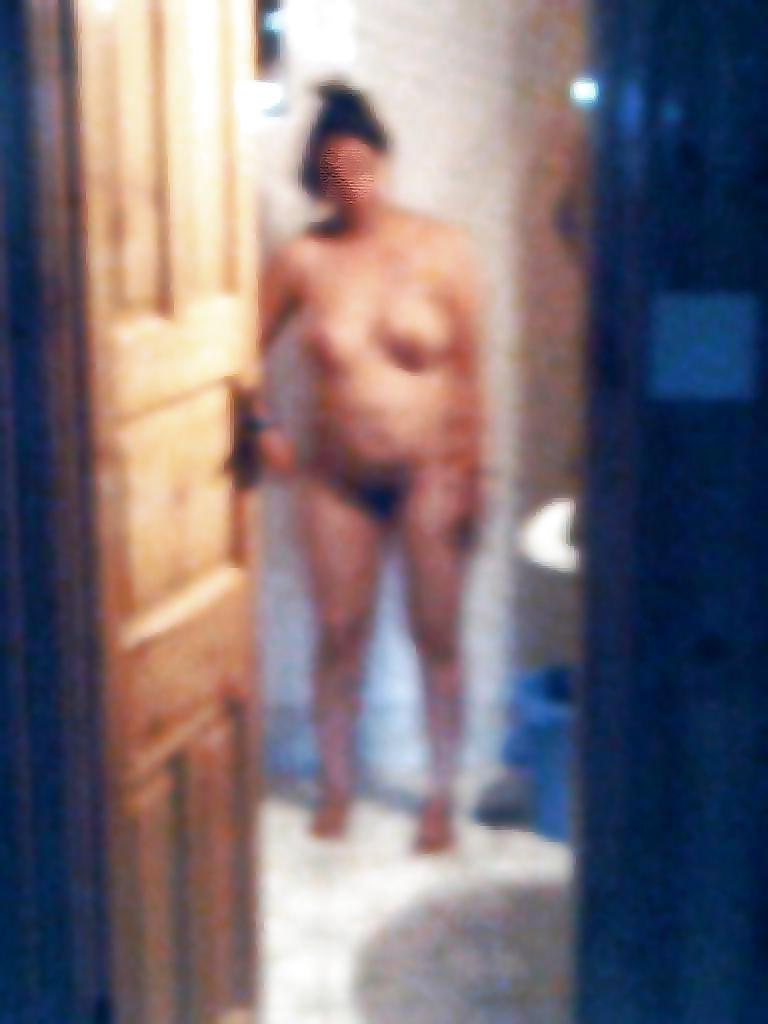 25P Sexy n Voluptuous Indian housewife