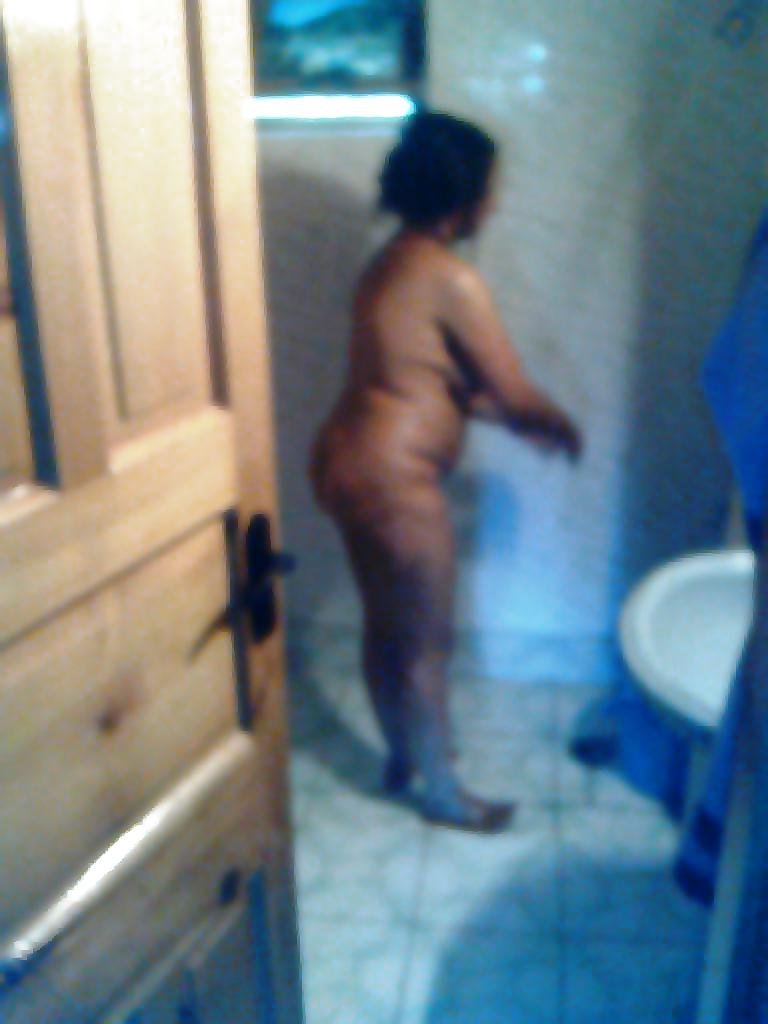 25P Sexy n Voluptuous Indian housewife