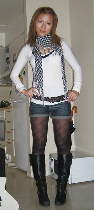 19P Pantyhose and Shorts
