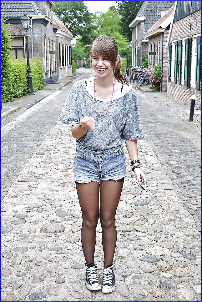 25P Leg Show 8