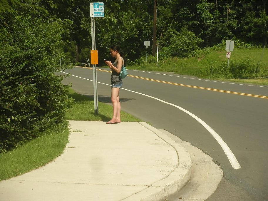 25P Girls on the street